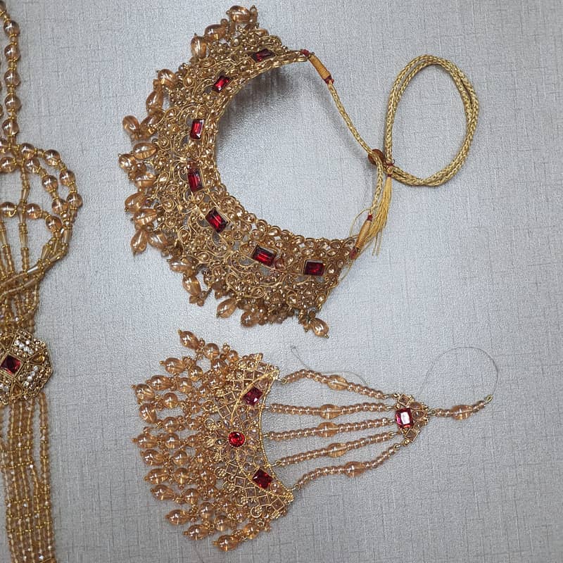 1 day used Bridal Jewelery Set for sale 4