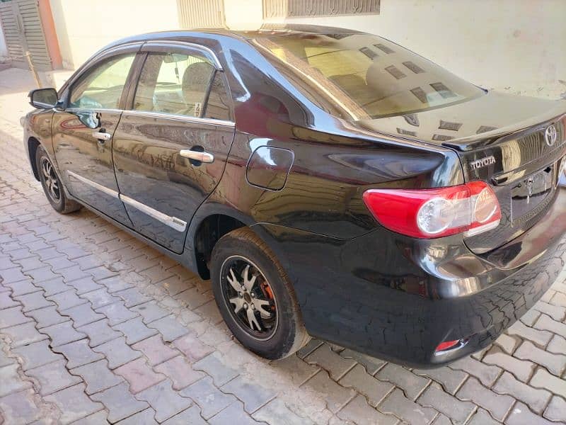 Toyota Corolla XLI 2011 10