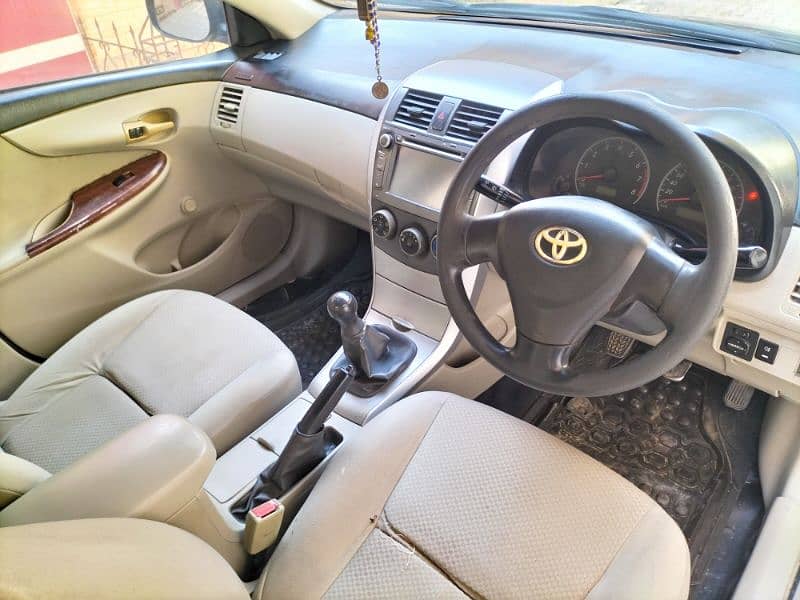 Toyota Corolla XLI 2011 14