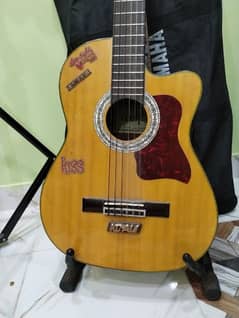 Nylon guitar Spanish guitar semi acoustic in excellent condition