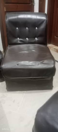 5 single seats sofa for sale urgent