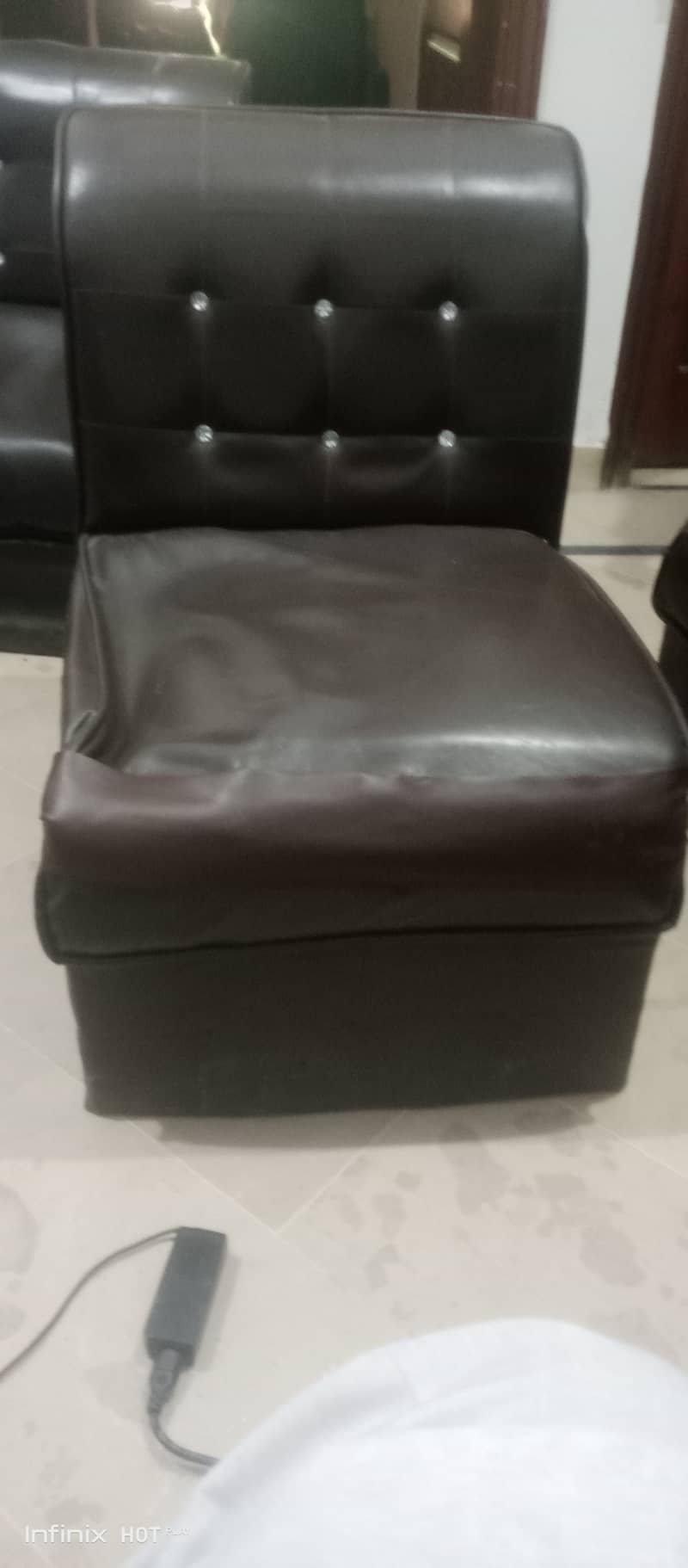 5 single seats sofa for sale urgent 8