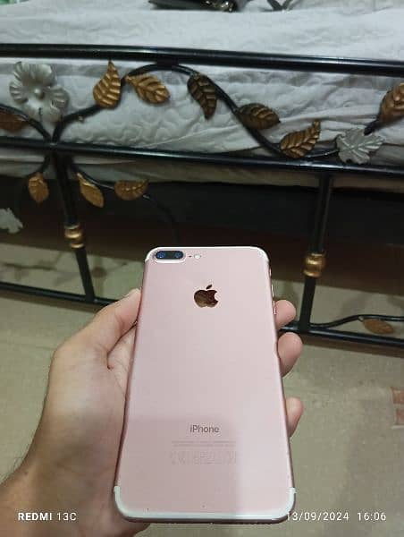 iPhone 7 plus non pta full okay condition 2