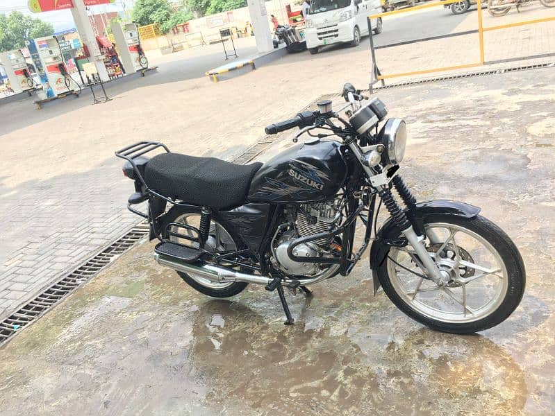 SuZuki GS150 Lush Condition Genuine 1