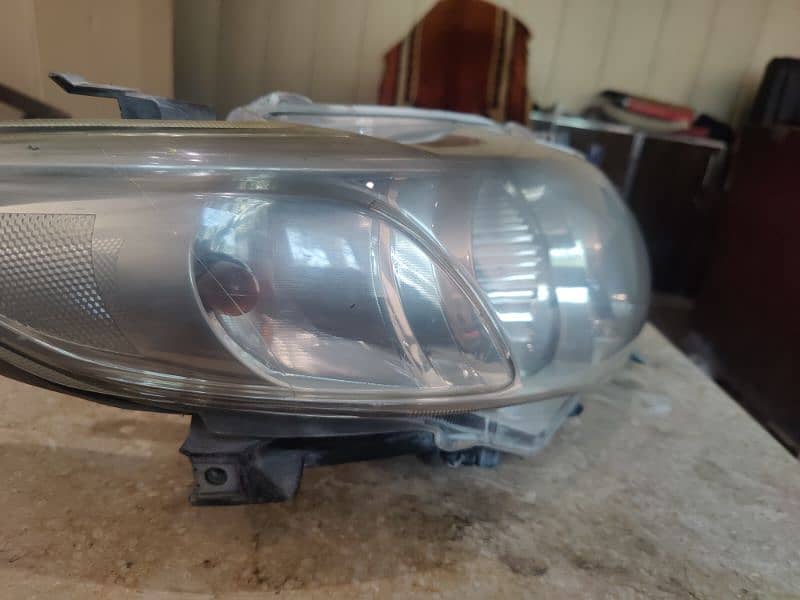 1.8 altis head light original 3