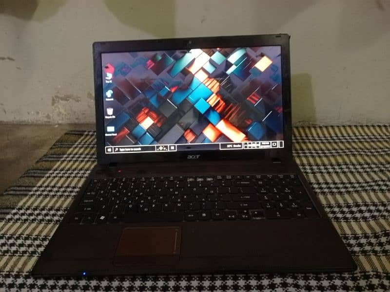 Acer laptop good working core 2 duo 250gb hard disk wifi speaker ok ha 0