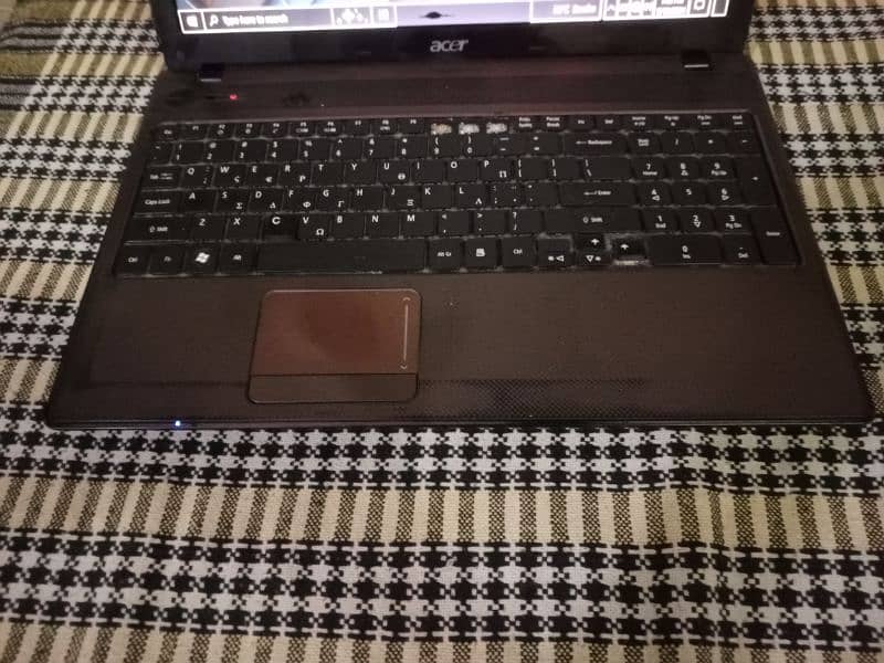 Acer laptop good working core 2 duo 250gb hard disk wifi speaker ok ha 1