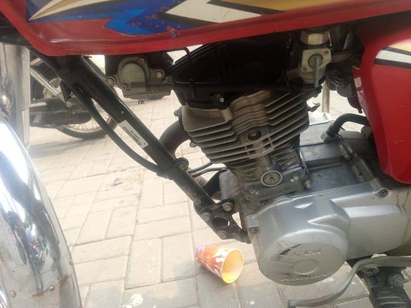 Honda 125 Good Condition 3