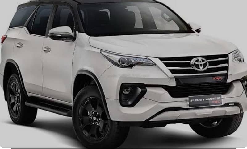 Rent a car - Fortuner 0