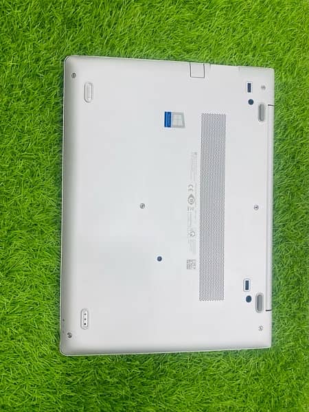 HP EliteBook 830 G5 1