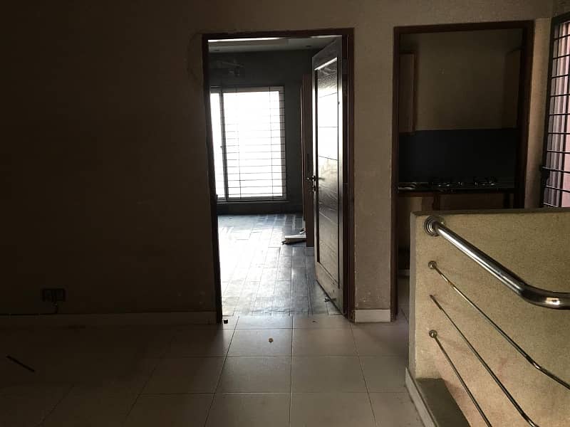 5 Marla Full House 3 Bed Tv lounge Kitchen Available for rent in DHA Phase 5 11