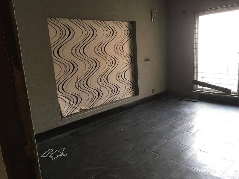 5 Marla Full House 3 Bed Tv lounge Kitchen Available for rent in DHA Phase 5 13