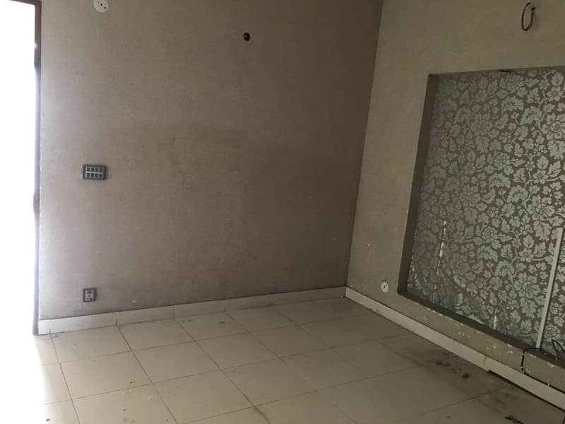 5 Marla Full House 3 Bed Tv lounge Kitchen Available for rent in DHA Phase 5 14