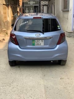 Toyota Vitz 2012