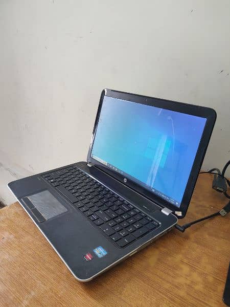 HP pavilion core i5 urgent sale 4