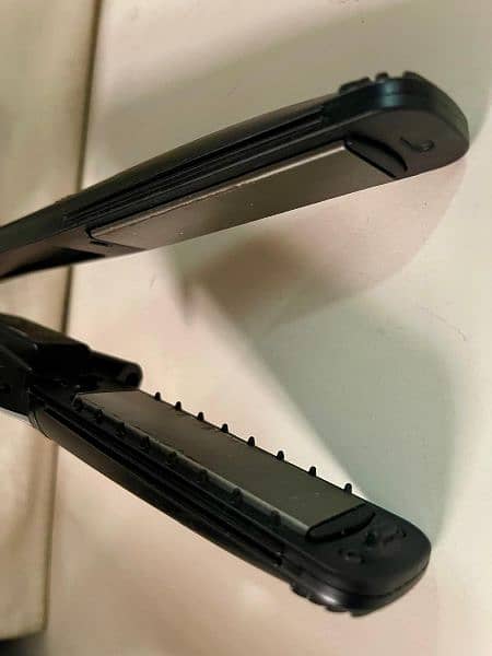 Panasonic Hair Straightener for Sale 2