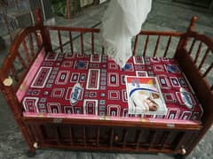 baby cot and cradle 2 pc without mattress