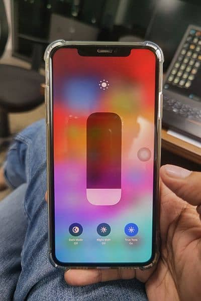 XS Max 512gb Gold Factory Unlock 3