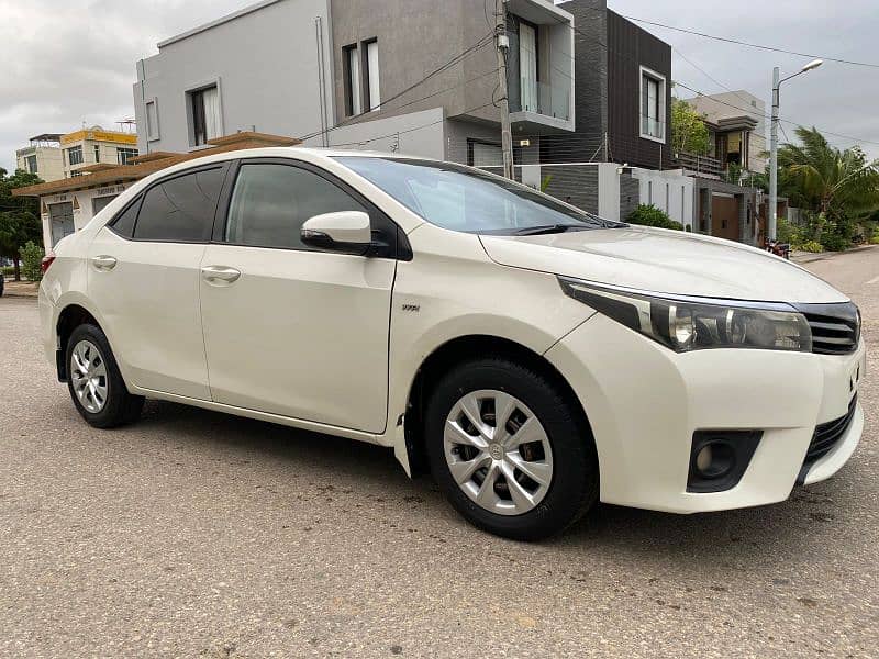 Toyota Corolla GLI 2015 1