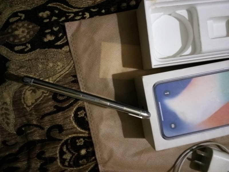 iPhone X 256GB PTA approved with orginal accessories 4