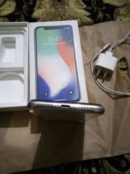 iPhone X 256GB PTA approved with orginal accessories 5