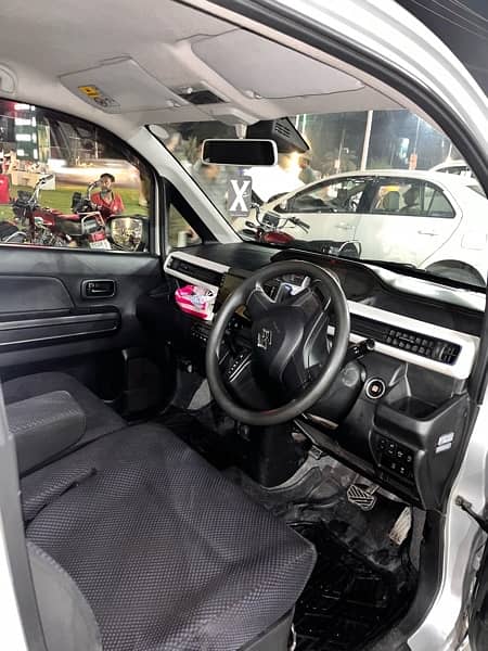 Suzuki Wagon R 2017 3