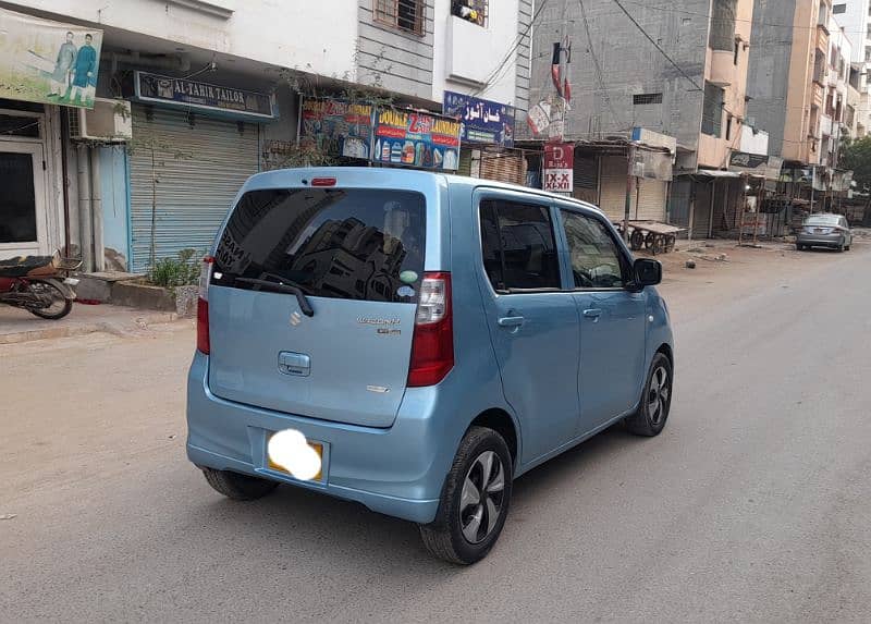 Wagonr In Extra Ordinary Condition 3