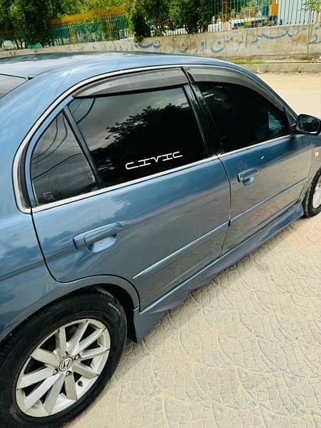 Honda Civic Oriel 2004 3