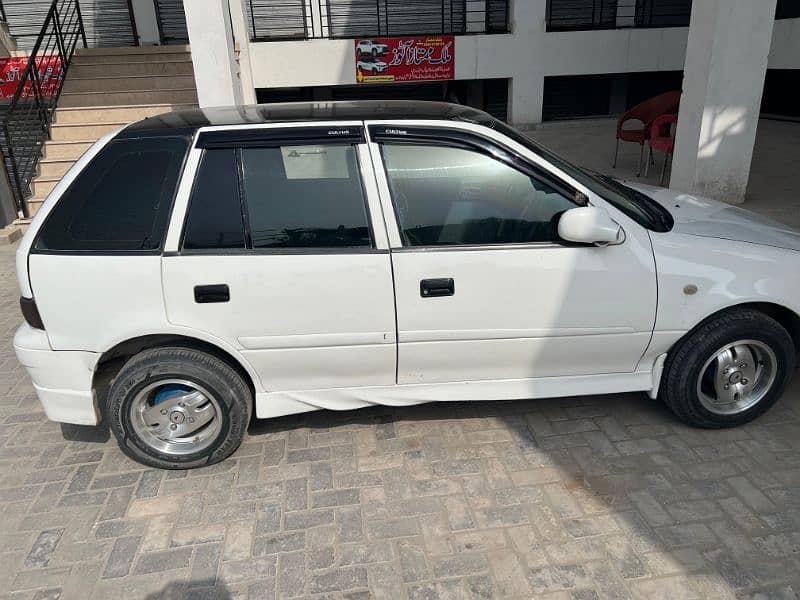 Suzuki Cultus VXR 2010 13