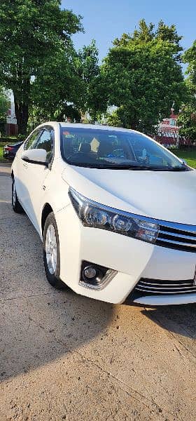 Toyota Altis Grande 1.8 CVT 2015 9