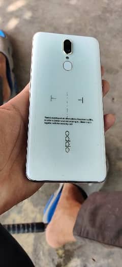 OPPO F11 8GB/256GB COMPLETE BOX 03135733102