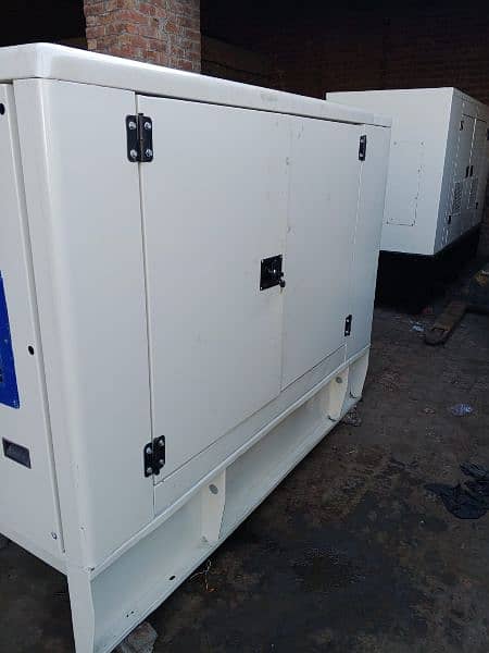 30Kva Perkin Generator. 3