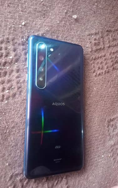 Aquos r5 working 3