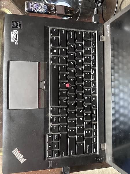 Lenovo thinkpad t450s core i5 5th gen 1