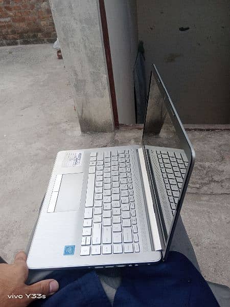 HP Laptop core I 5 4th generation 4gb ram 500gb ra 8