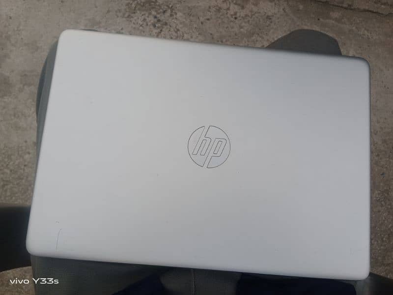 HP Laptop core I 5 4th generation 4gb ram 500gb ra 17