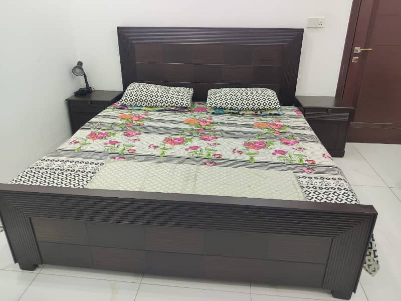 Banker's Town, 05 Marl, 01 Bedroom, Fully Furnished Room available For Rent. 3