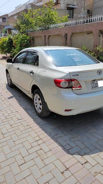 Toyota Corolla GLI 2011 1