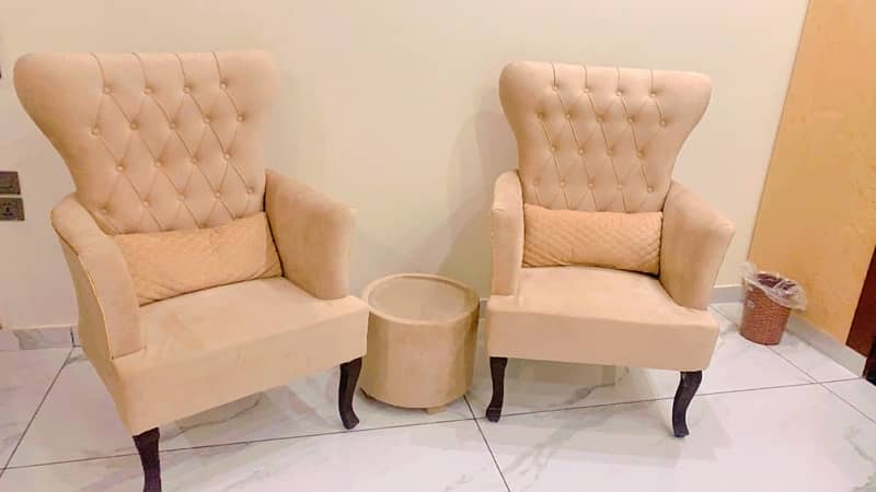 Sofa Chairs 1