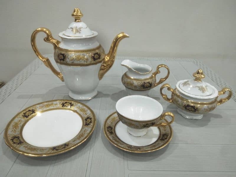 Tea set ( 6 person serving ) 0