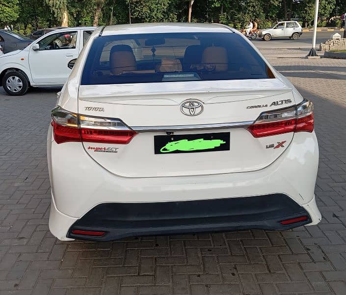 Toyota Corolla Altis 2018 1