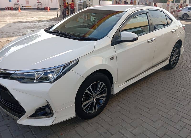 Toyota Corolla Altis 2018 3