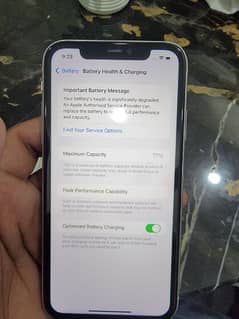 Iphone 11  128gb non pta battery service (77%)