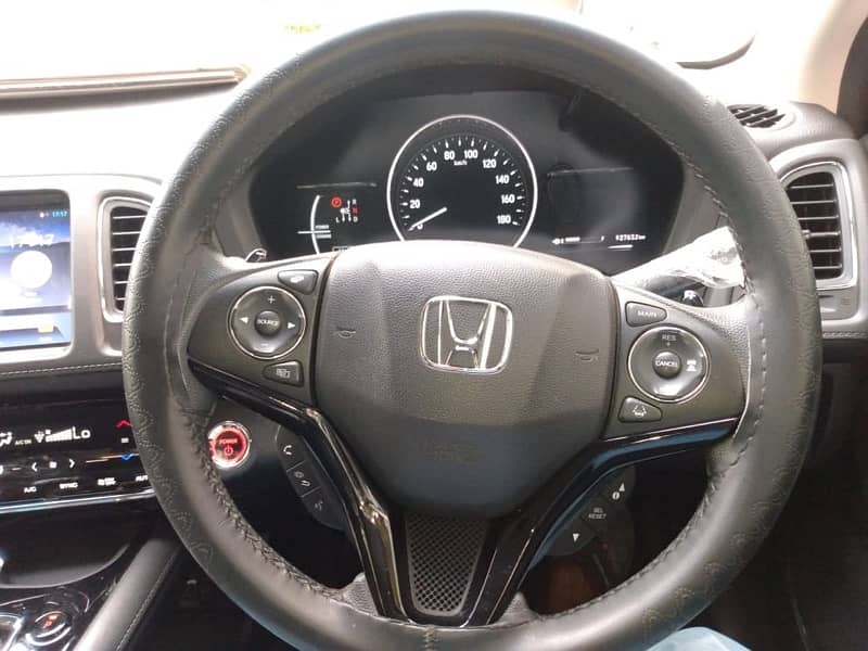 Honda Vezel 2018 3