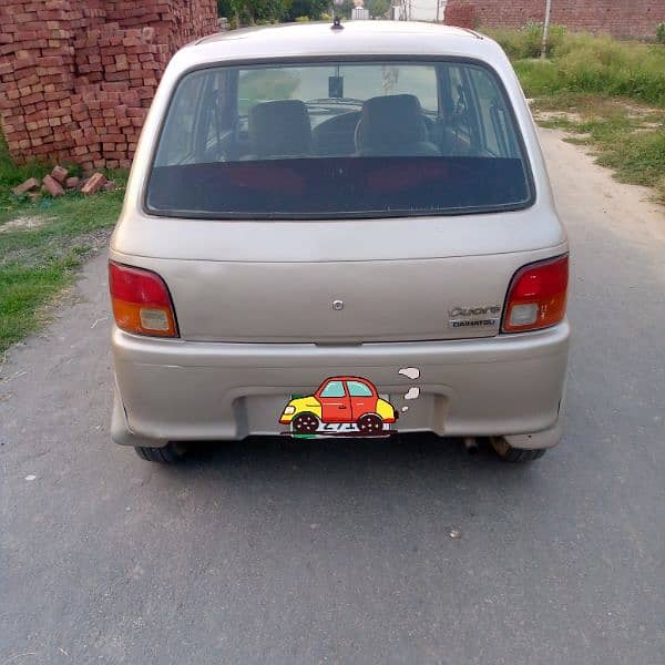 Daihatsu Cuore 2003 3