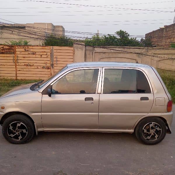 Daihatsu Cuore 2003 7