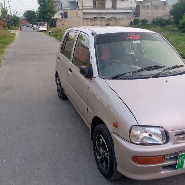 Daihatsu Cuore 2003 8