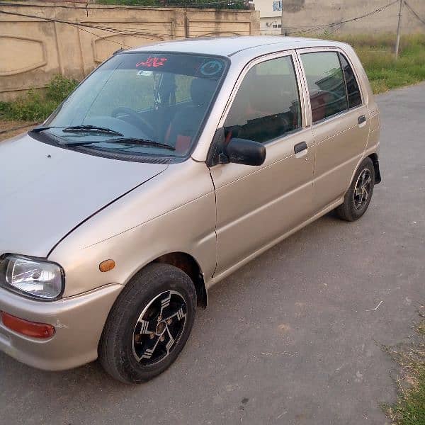 Daihatsu Cuore 2003 9