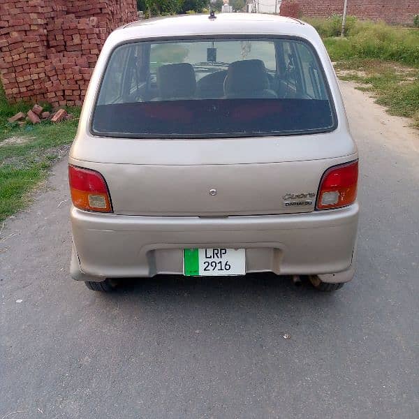 Daihatsu Cuore 2003 12