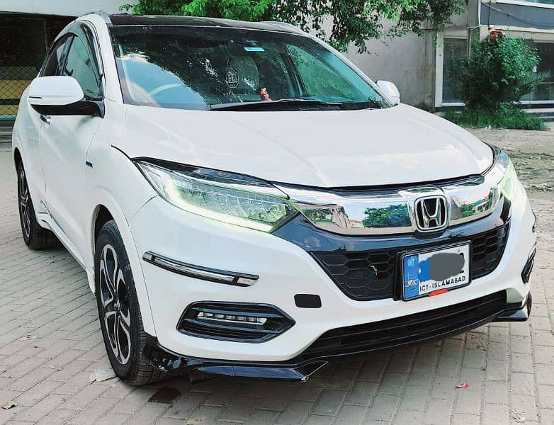 Honda Vezel hybrid 2016 model 2